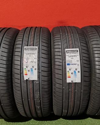 225 55 19 Gomme Estive 2025 Bridgestone 225 55R19