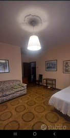 Camera singola per solo donne lungo periodo