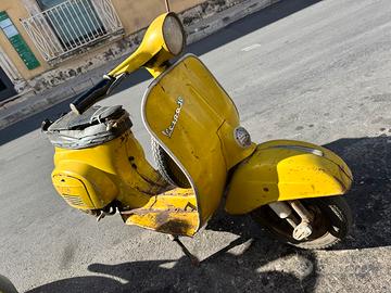 Vespa 50 r