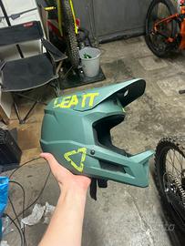casco leat gravity 1.0