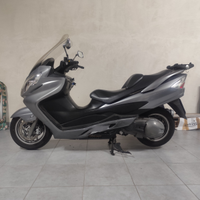 Suzuki Burgman 400