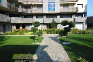 Monol. arredato in complesso di pregio architett