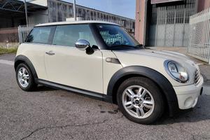 MINI One 1.4 16V One (55kW) Neo Patentati