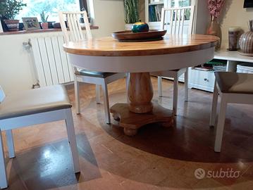 Tavolo rotondo