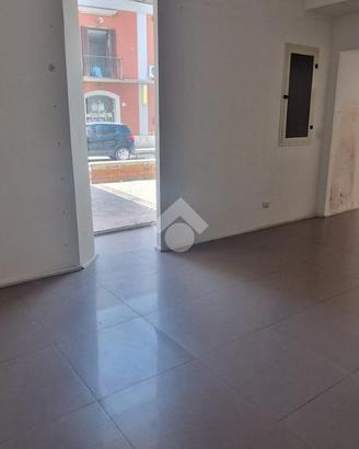 BOX A MONTESARCHIO
