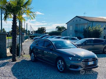 Audi A4 2.0 TDI da 163 CV unico proprietario!