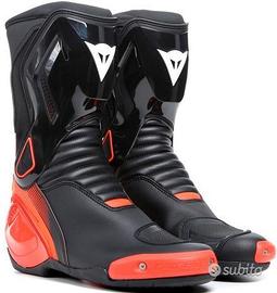 Stivali Moto Dainese NEXUS 2 Black/Fluo Red