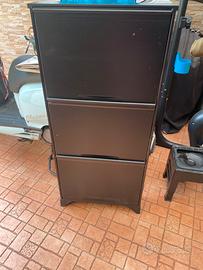 Scarpiera in metalli