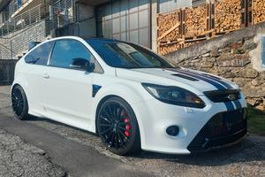 FORD Focus 2ª serie - 2010