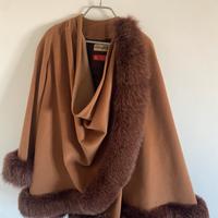 Mantella cachemire bordo pelliccia