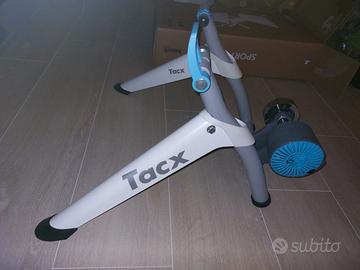 Rulli Tacx Flow smart per allenamento in bici indo