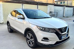 Nissan Qashqai II 2017 Restyling N-Connecta