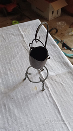 Soprammobile in ferro battuto