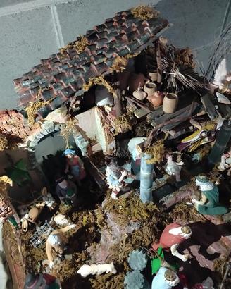 Presepe napoletano realizzato a mano
