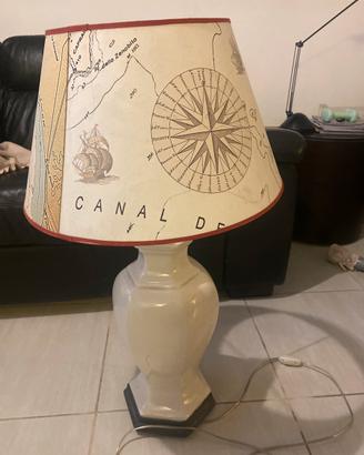 Lampada tavolo