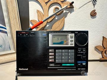 Radio Panasonic National RF-B60 multibanda
