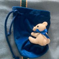 Sacchetto in velluto con orsetto in stoffa