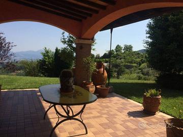 Villa di 260 m² con più di 5 locali a Genazzano