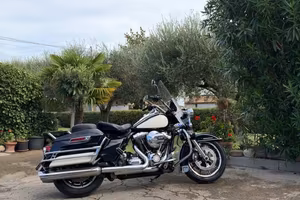 Harley-davidson FLHRS Road King Police 1690 anno 2
