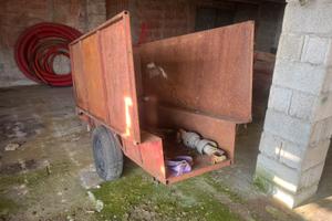 Carrello per trattore