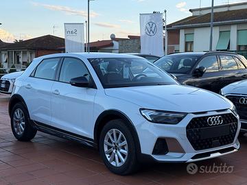 A1 allstreet 30 1.0 tfsi Business 116cv