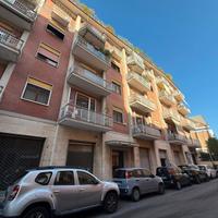 Negozio ampia metratura ad.te san pietro