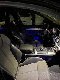 Audi Q5sline anno 2020 full