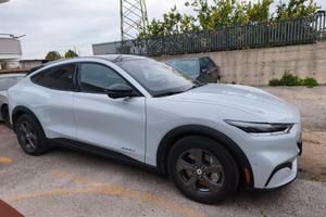 Ford Mustang Mach-E Standard Range 269 CV premium