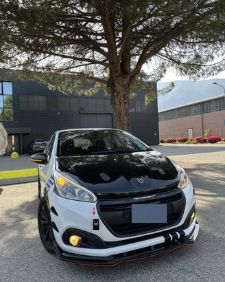 Peugeot 208 – Look GTi