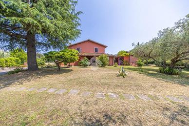 VILLA SINGOLA A CASTEL GANDOLFO