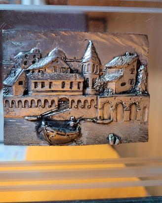 Quadro con rilievo in argento