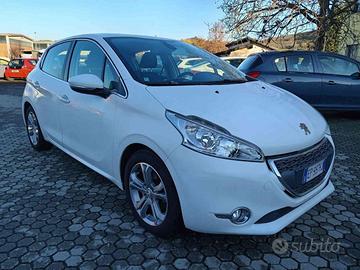 PEUGEOT 208 1.2 VTI DISTRIBUZIONE NUOVA