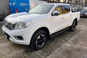 Nissan Navara 2.3 dCi 4WD Double Cab N-Connecta - 