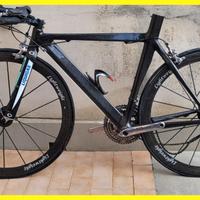 Triathlon full carbon da revisionare