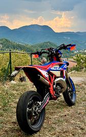 Beta 125 Motard racing