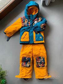 Tuta sci neve montagna