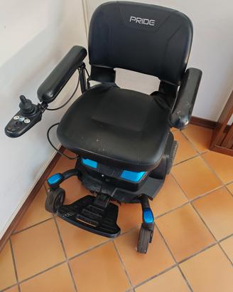Carrozzina per disabili elettrica