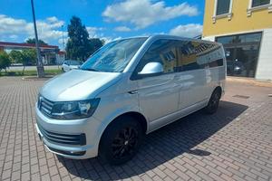 Volkswagen Transporter 2.0 TDI 150CV DSG PC Kombi