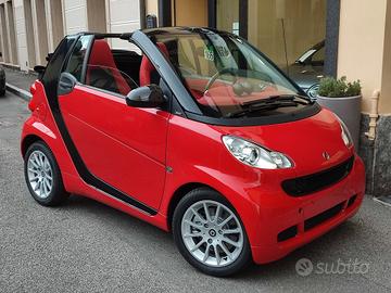 Smart ForTwo 1.0 71cv MHD cabrio passion