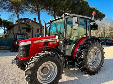Trattore Massey Ferguson M4710