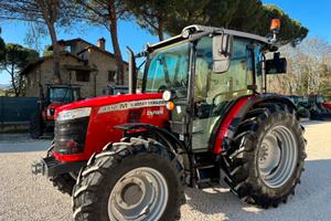 Trattore Massey Ferguson M4710