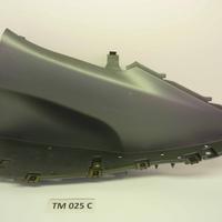 BMW C1 125 200 CARENA PLASTICA POGGIAPIEDI SINISTR