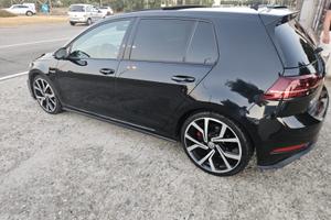 Volkswagen GOLF GTD 7.5