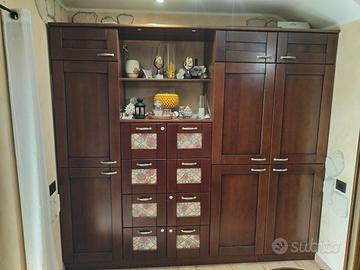 mobile dispensa soggiorno