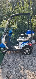 scooter  elettrico Colibri per anziani e disabili 