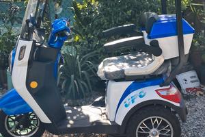 scooter  elettrico Colibri per anziani e disabili 