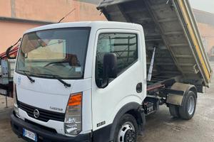 Nissan Cabstar ribaltabile patente c