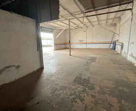 Locale commerciale 180mq