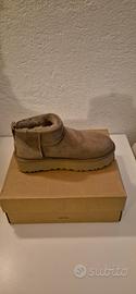 UGG Mini unisex
