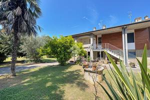 CASA SEMINDIPENDENTE A COTIGNOLA